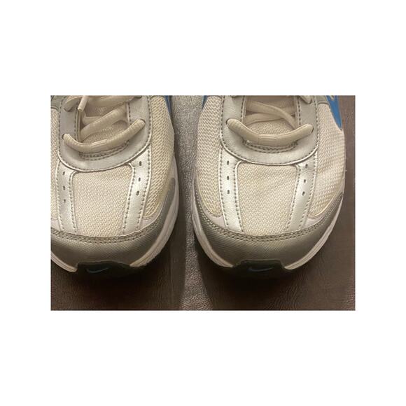 Nike Dart 8 Running Shoes Mens 10 White Blue Silver Athletic Sneakers 396050-100 - Picture 5 of 11